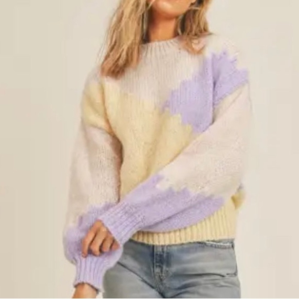 NWT Purple Cream and Yellow Geometric Sweater